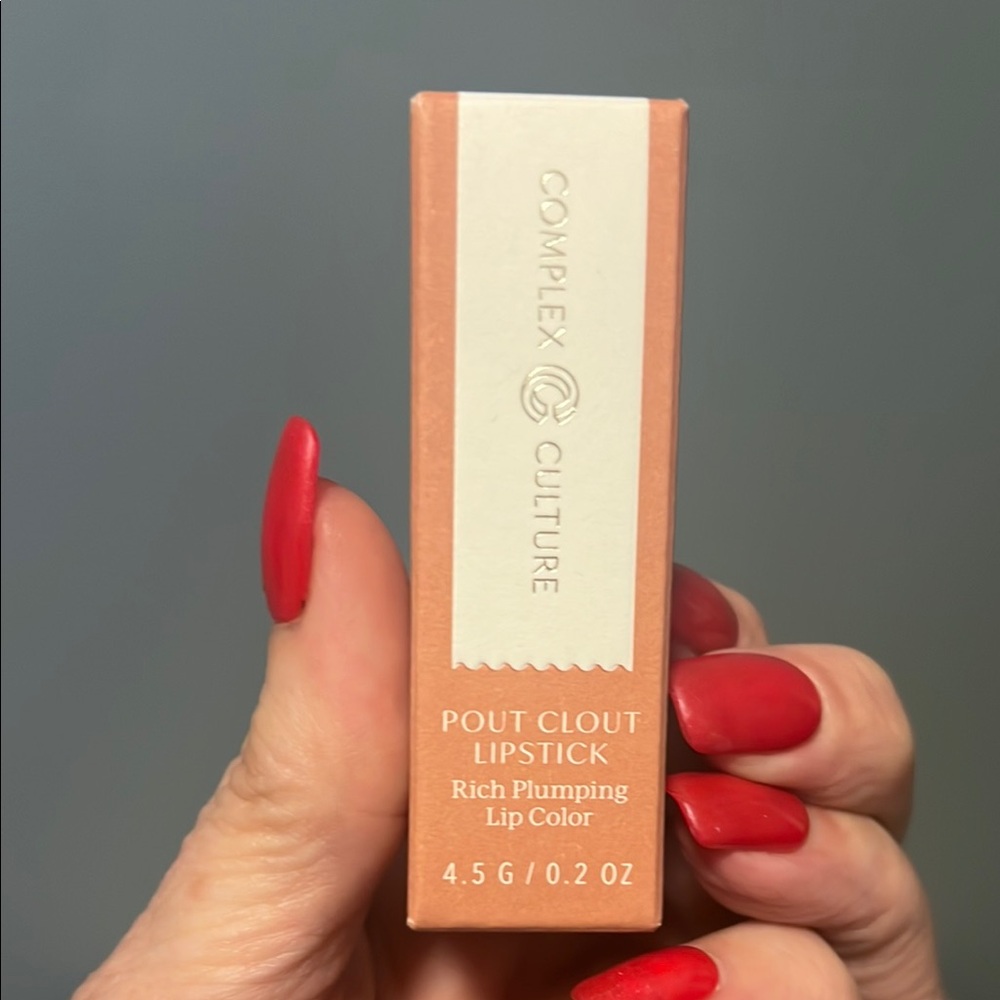 Pout Clout Lipstick - Rich Plumping Lip Color